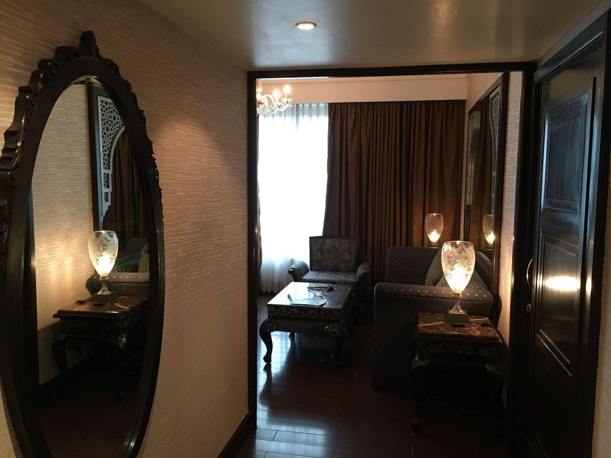 Radisson Blu Mbd 5*